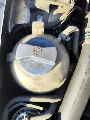 Foto de DEPOSITO EXPANSION SEAT CORDOBA BERLINA (6L2) 1.9 TDI (131 CV / 96 KW) referencia 6Q0121407D