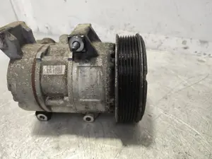 Foto de COMPRESOR AIRE ACONDICIONADO TOYOTA COROLLA VERSO (R1) 2.2 Turbodiesel CAT (136 CV / 100 KW) referencia 4472601743 foto 9