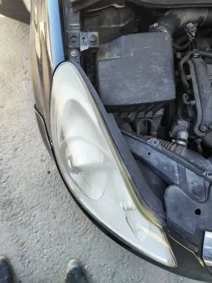 Foto de FARO DERECHO OPEL CORSA D 1.2 16V CAT (Z 12 XEP / LB4) (80 CV / 59 KW) foto 3