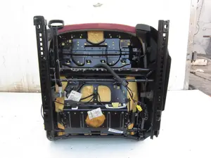 Foto de JUEGO ASIENTOS COMPLETO VOLKSWAGEN GOLF PLUS V (5M1) 1.6 (102 CV / 75 KW) referencia 1K4881105LE foto 29