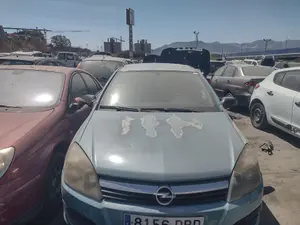 Foto de CAPO OPEL ASTRA H BERLINA 1.6 16V (105 CV / 77 KW) referencia 93178717