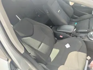Foto de CINTURON SEGURIDAD DELANTERO DERECHO PEUGEOT 308 1.6 16V HDi (90 CV / 66 KW) referencia 8975K5 foto 2