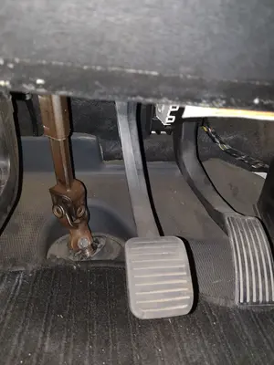 Foto de PEDAL FRENO FIAT DUCATO 3 MAXI FURGÓN TS 35 (295) 2.3 JTD CAT (131 CV / 96 KW) referencia 77367216