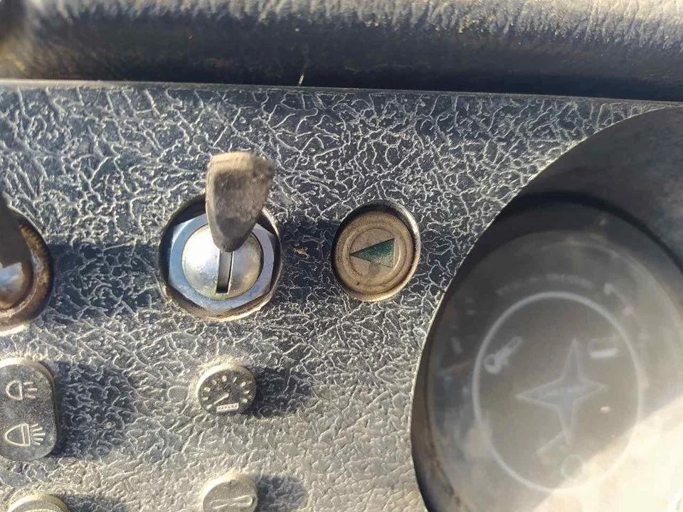 Foto de INTERRUPTOR LAND ROVER ROVER SANTANA ROVER (14,42 CVF)