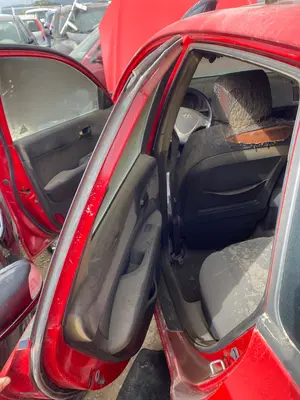 Foto de GOMAS CONTORNO PUERTA HYUNDAI I30 (FD) 1.6 CRDi CAT (116 CV / 85 KW)