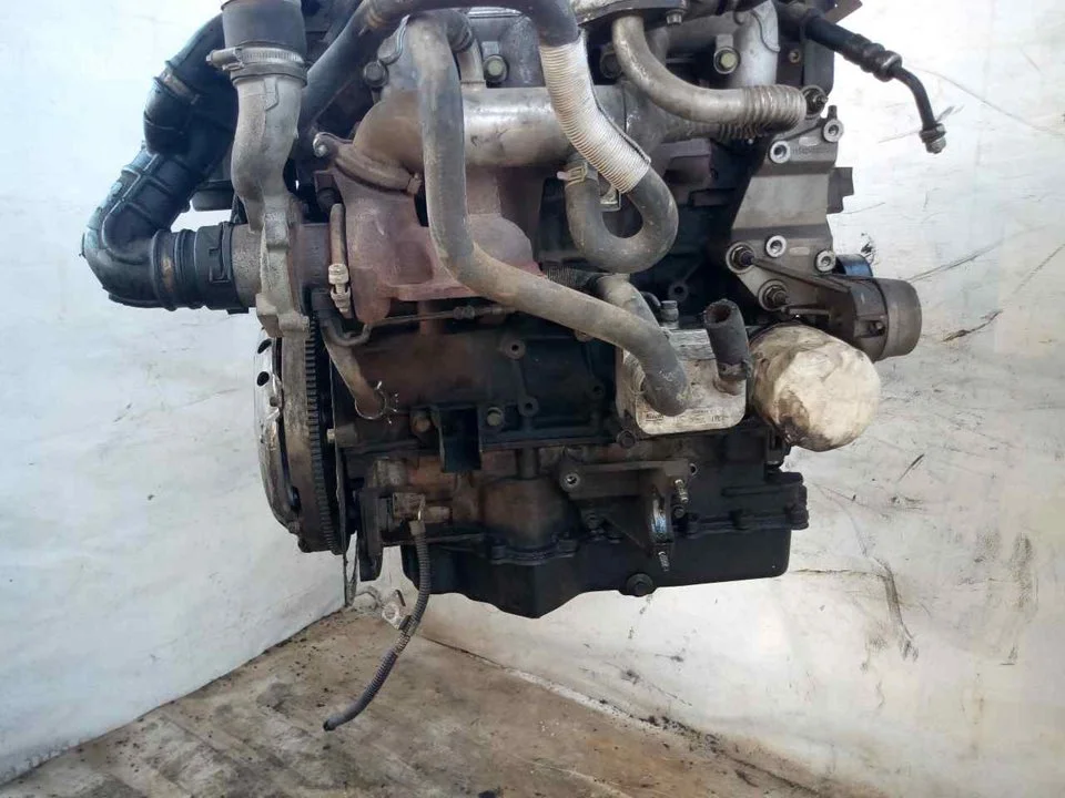 Foto de MOTOR COMPLETO FORD FOCUS FAMILIAR (CAK) 1.8 TDDI Turbodiesel CAT (90 CV / 66 KW) referencia C9DB