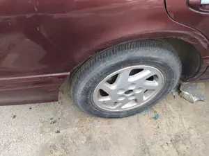 Foto de AMORTIGUADOR TRASERO DERECHO NISSAN MAXIMA QX (A32) 2.0 V6 24V CAT (140 CV / 103 KW)