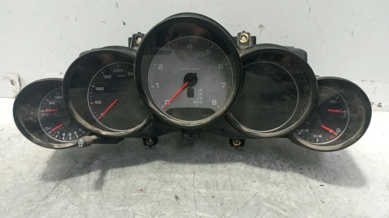 Foto de CUADRO INSTRUMENTOS PORSCHE CAYENNE (TIPO 92A) 4.8 V8 CAT (400 CV / 294 KW) referencia 7P5920901F