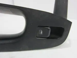 Foto de MANDO ELEVALUNAS TRASERO IZQUIERDO AUDI A4 AVANT (8K5) referencia 8K0959855A foto 4