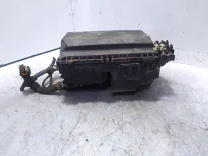 Foto de CAJA RELES / FUSIBLES OPEL ASTRA J BERLINA 5P 1.7 16V CDTI (110 CV / 81 KW) referencia 13313205 foto 3