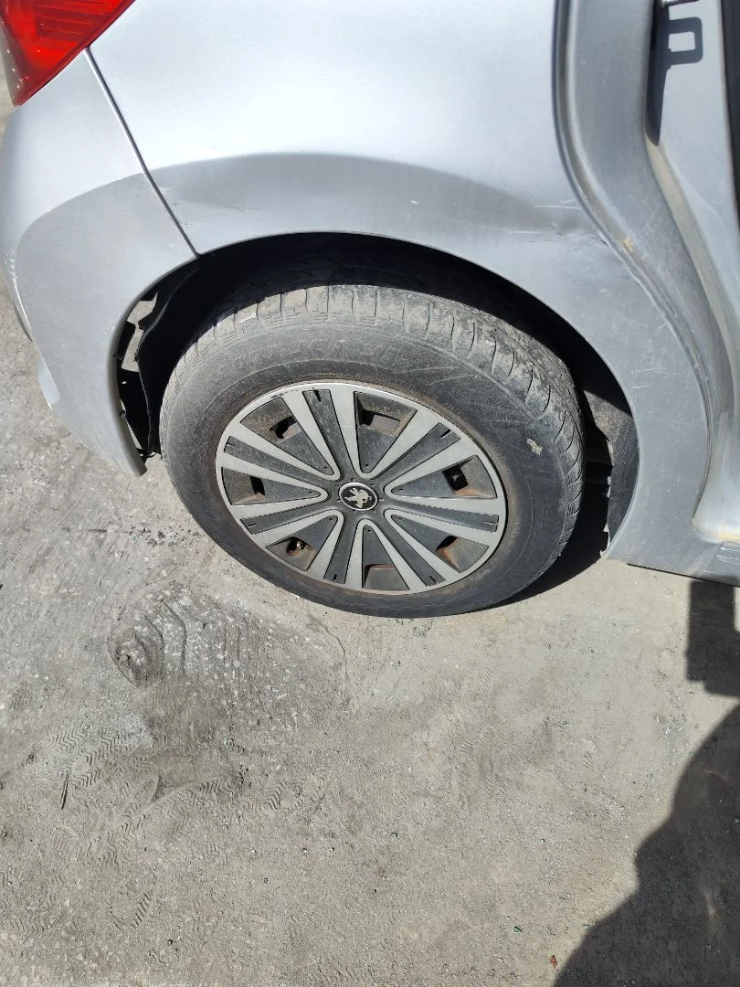 Foto de LLANTA PEUGEOT 207 1.6 16V HDi (90 CV / 66 KW) referencia 5401P4
