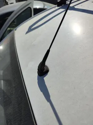 Foto de BASE DE ANTENA CITROEN BERLINGO FURGÓN 1.6 16V HDi FAP (75 CV / 55 KW)