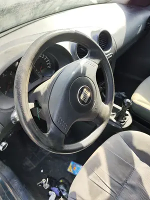 Foto de VOLANTE SEAT CORDOBA BERLINA (6L2) 1.4 16V (75 CV / 55 KW) referencia 6L0419091M FKZ foto 3