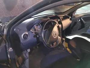 Foto de SALPICADERO DACIA DUSTER I 1.2 16V TCE CAT (125 CV / 92 KW) referencia 681006566R foto 2