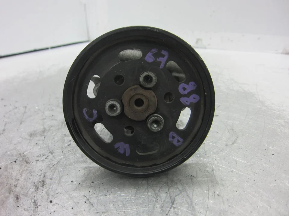 Foto de BOMBA SERVODIRECCION VOLKSWAGEN GOLF IV BERLINA (1J1)(10.1997) 1.9 TDI (131 CV / 96 KW) referencia 1J0423154A