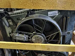 Foto de ELECTROVENTILADOR VOLKSWAGEN TOUAREG (7L6) 2.5 TDI DPF (174 CV / 128 KW)
