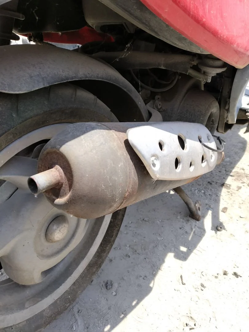 Foto de TUBO ESCAPE COMPLETO PIAGGIO (VESPA) FLY PIAGGIO FLY 49 cm3 - 3.4 kW (0 CV / 0 KW)