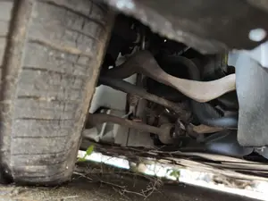 Foto de BRAZO SUSPENSION DELANTERO DERECHO BMW SERIE 3 BERLINA (E90) 2.0 Turbodiesel CAT (143 CV / 105 KW)