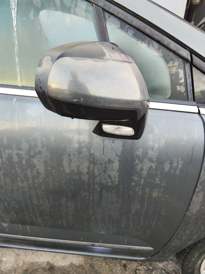 Foto de RETROVISOR DERECHO PEUGEOT 5008 1.6 HDi FAP CAT (9HZ / DV6TED4) (109 CV / 80 KW)