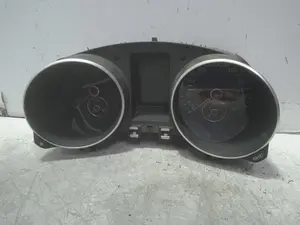 Foto de CUADRO INSTRUMENTOS VOLKSWAGEN GOLF VI (5K1)(10.2008) 2.0 TDI DPF (170 CV / 125 KW) referencia 5K6920870E