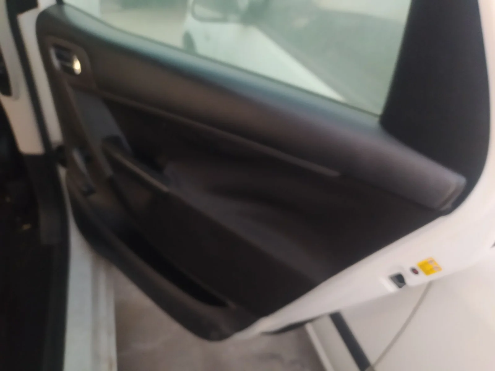 Foto de MANETA ELEVALUNAS TRASERA DERECHA CITROEN C4 PICASSO 1.6 HDi FAP (112 CV / 82 KW) referencia 95481206FYC