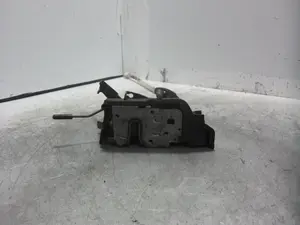 Foto de CERRADURA PUERTA DELANTERA IZQUIERDA BMW SERIE 3 COMPACTO (E46) M47N204D4 referencia A048315