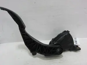 Foto de PEDAL ACELERADOR AUDI A3 (8L) 1.9 TDI (110 CV / 81 KW) referencia 1J1721503H foto 6