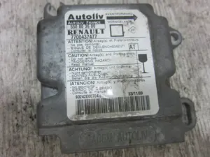 Foto de CENTRALITA AIRBAG RENAULT MEGANE I COUPE (DA0) 1.9 dTi Diesel CAT (98 CV / 72 KW) referencia 550803600 foto 1