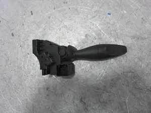 Foto de MANDO INTERMITENTES FORD FIESTA (CB1) 1.4 TDCi CAT (68 CV / 50 KW) referencia 1S7T13335AE foto 5
