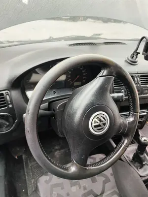 Foto de AIRBAG DELANTERO IZQUIERDO VOLKSWAGEN BORA BERLINA (1J2)(1998) 1.9 TDI (110 CV / 81 KW)