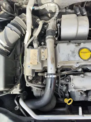 Foto de TUBO OPEL VECTRA C BERLINA 2.2 16V DTI CAT (Y 22 DTR / L50) (125 CV / 92 KW)