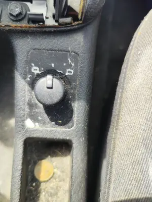 Foto de MANDO RETROVISOR AUDI A6 BERLINA (4B2) 2.5 V6 24V TDI (180 CV / 132 KW)
