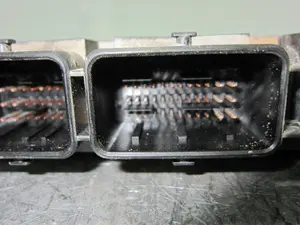 Foto de CENTRALITA MOTOR UCE PEUGEOT 207 1.6 16V HDi FAP (90 CV / 66 KW) referencia 9663755480 foto 4