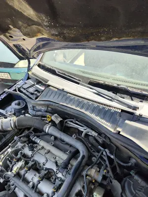 Foto de BRAZO LIMPIA DELANTERO DERECHO OPEL COMBO (CORSA C) 1.3 16V CDTI CAT (Z 13 DT / LN9) (69 CV / 51 KW) referencia 9225624