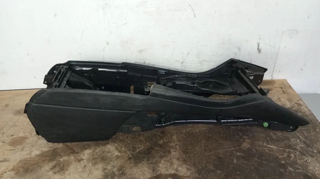 Foto de CONSOLA CENTRAL BMW SERIE 5 TOURING (F11) 2.0 Turbodiesel (184 CV / 135 KW) referencia 8410921582701