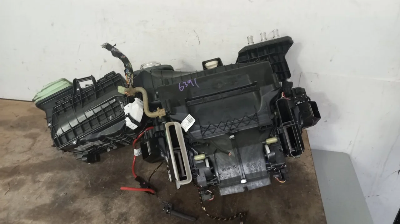 Foto de CALEFACCION ENTERA NORMAL BMW SERIE 5 TOURING (F11) 2.0 Turbodiesel (218 CV / 160 KW) referencia X5904005