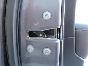 Foto de CERRADURA PUERTA DELANTERA IZQUIERDA LEXUS RX (GGL1/GYL1) 3.5 V6 24V CAT (249 CV / 183 KW) foto 2