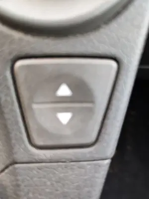Foto de MANDO ELEVALUNAS DELANTERO DERECHO FIAT II PANDA (169) 1.2 CAT (60 CV / 44 KW)