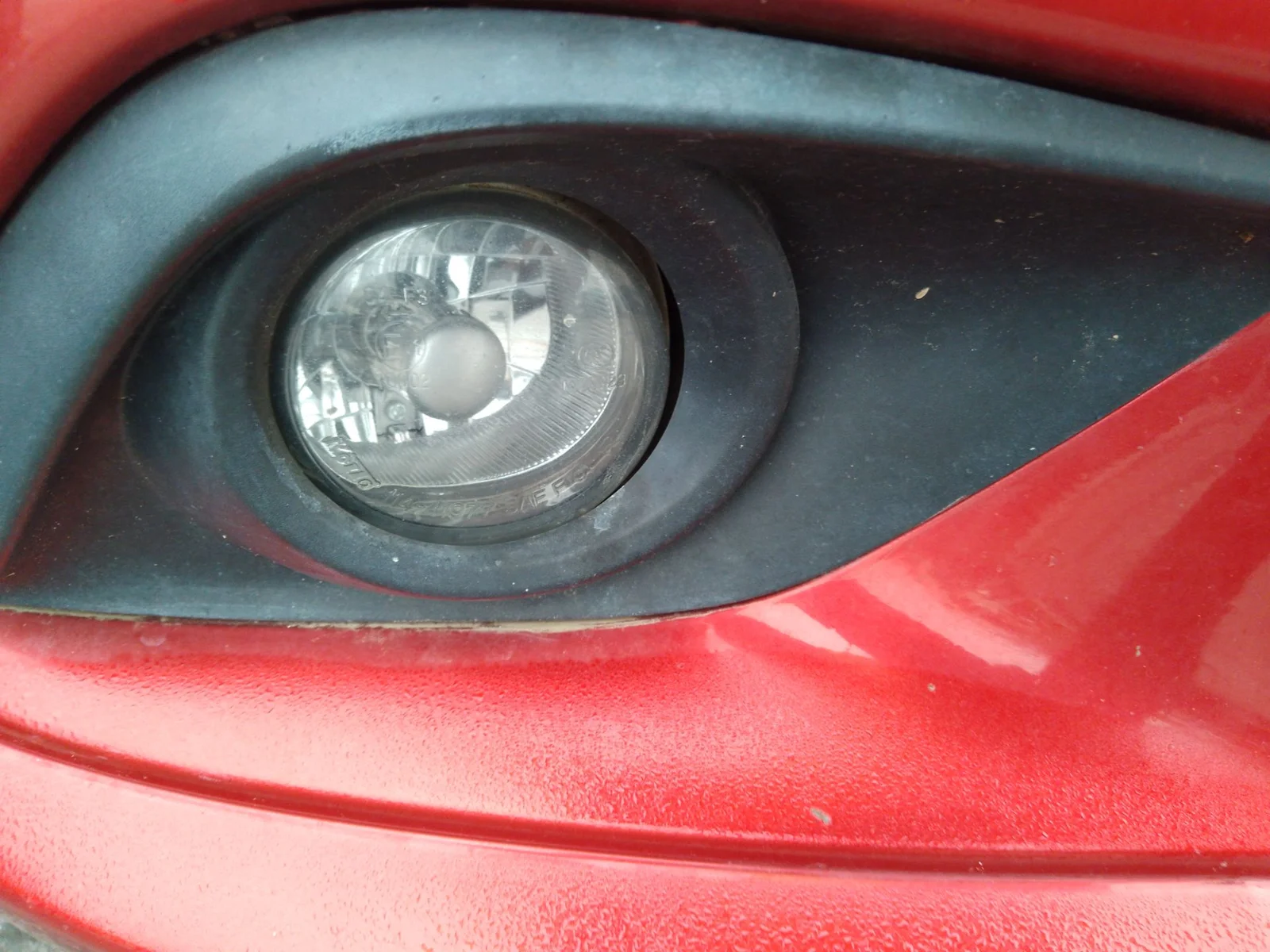Foto de FARO ANTINIEBLA DERECHO MAZDA 6 BERLINA (GJ) 2.2 Turbodiesel CAT (175 CV / 129 KW) referencia GHR451684