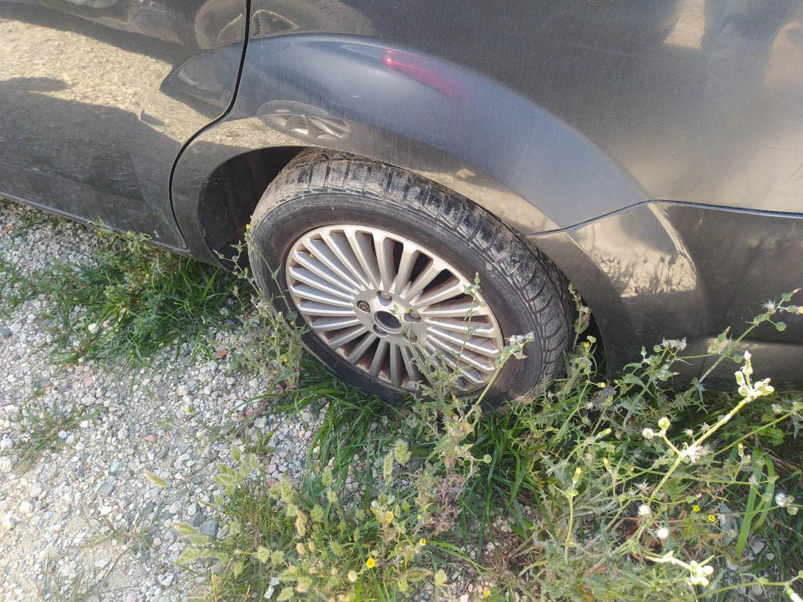 Foto de MANGUETA TRASERA IZQUIERDA FORD MONDEO BERLINA (CA2) 2.0 TDCi CAT (131 CV / 96 KW)