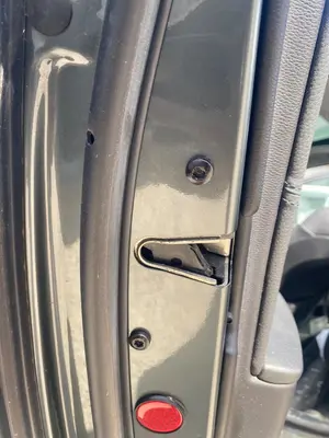 Foto de CERRADURA PUERTA TRASERA IZQUIERDA BMW SERIE X3 (E83) 2.0 Turbodiesel CAT (177 CV / 130 KW) referencia 51227202148 foto 7