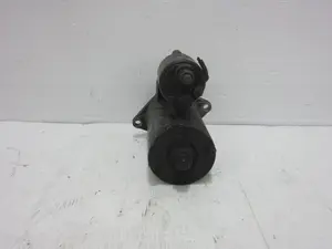 Foto de MOTOR ARRANQUE OPEL CORSA B referencia 000106011 foto 2