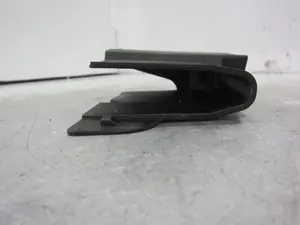 Foto de EMBELLECEDOR PORSCHE MACAN (95BA) referencia 95B937115A foto 3