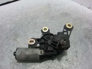 Foto de MOTOR LIMPIA TRASERO SEAT LEON (1M1) 1.8 20V (125 CV / 92 KW) referencia 1J6955711C