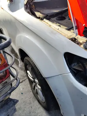 Foto de ALETA DELANTERA DERECHA AUDI Q7 (4L) 3.0 V6 24V TDI (233 CV / 171 KW)