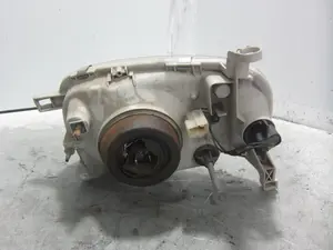 Foto de FARO DERECHO NISSAN MICRA (K11) 1.0 16V CAT (54 CV / 40 KW) referencia B60101F511 foto 4