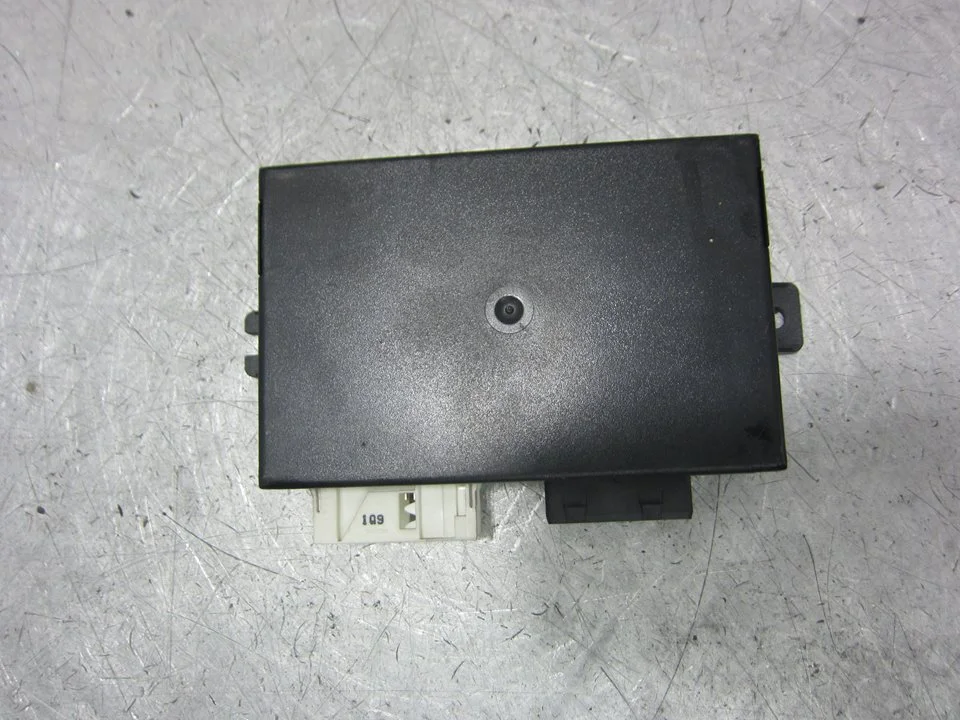 Foto de MODULO ELECTRONICO BMW SERIE 3 BERLINA (E36) 2.0 24V (150 CV / 110 KW) referencia 55892110