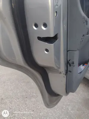 Foto de CERRADURA PUERTA TRASERA IZQUIERDA FORD S-MAX (CA1) 2.0 TDCi CAT (140 CV / 103 KW)