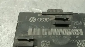 Foto de MODULO ELECTRONICO AUDI A1 (8X1) 1.6 TDI (105 CV / 77 KW) referencia 8X0959792B foto 2