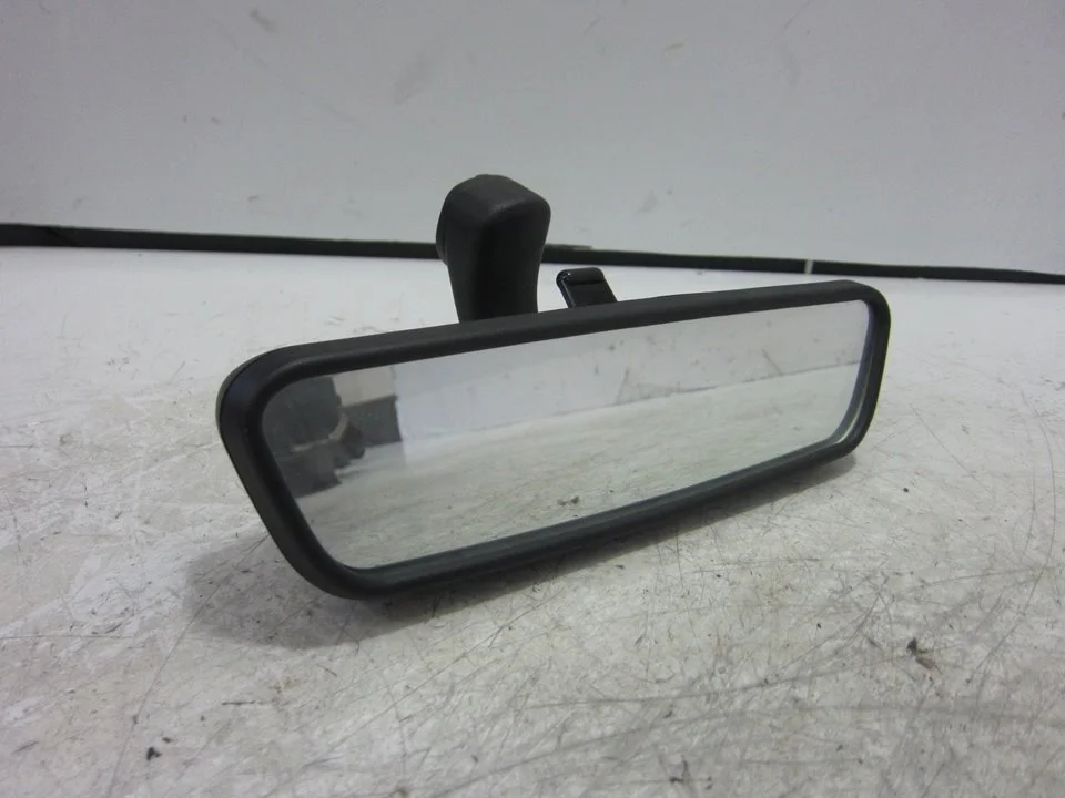 Foto de ESPEJO BMW SERIE 3 BERLINA (E46) 2.0 16V Diesel CAT (136 CV / 100 KW) referencia 1928939